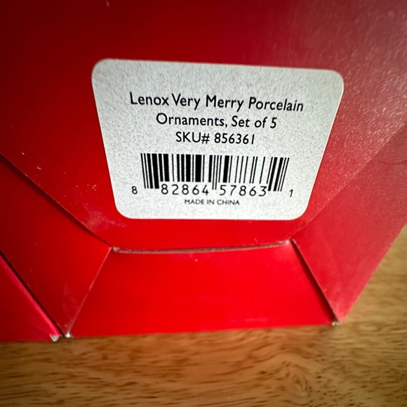 Five Different Designs, Lenox Very Merry Porcelain Ornaments, All Boxed, Vintage - Picture 7 of 11